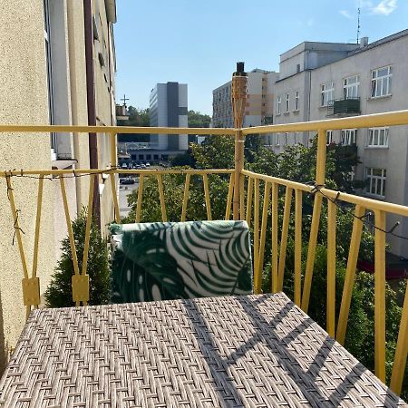 Apartament Przy Plazy W Centrum Gdyni - Prywatny Parking! Гдиня Екстер'єр фото